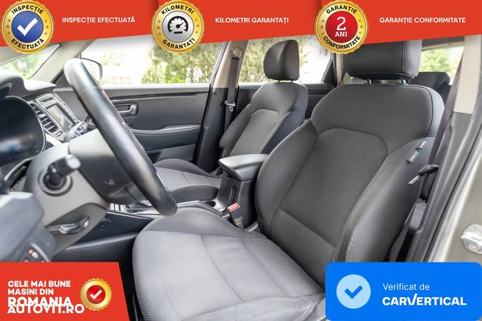 Kia Carens 1.7 CRDi 141 Aut. Dream Team Edition - 22