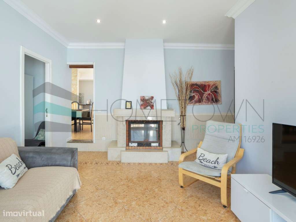 Moradia T4 com Piscina e 236 m² - Excelente Potencial Perto da Fuseta - Grande imagem: 4/25