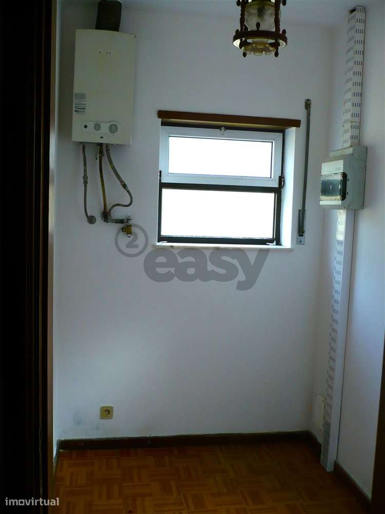 Moradia T2 em Covas com 500m² de Terreno | V.N. Cerveira-15