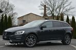 Volvo V60 Cross Country D4 AWD Geartronic Summum - 8