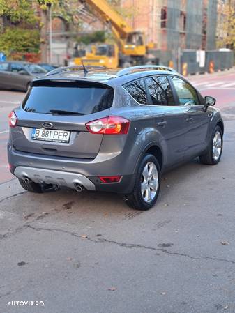 Ford Kuga 2.0 TDCi 4WD Titanium - 4