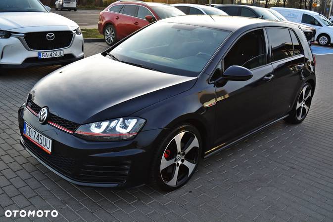 Volkswagen Golf GTI BlueMotion Technology DSG - 12