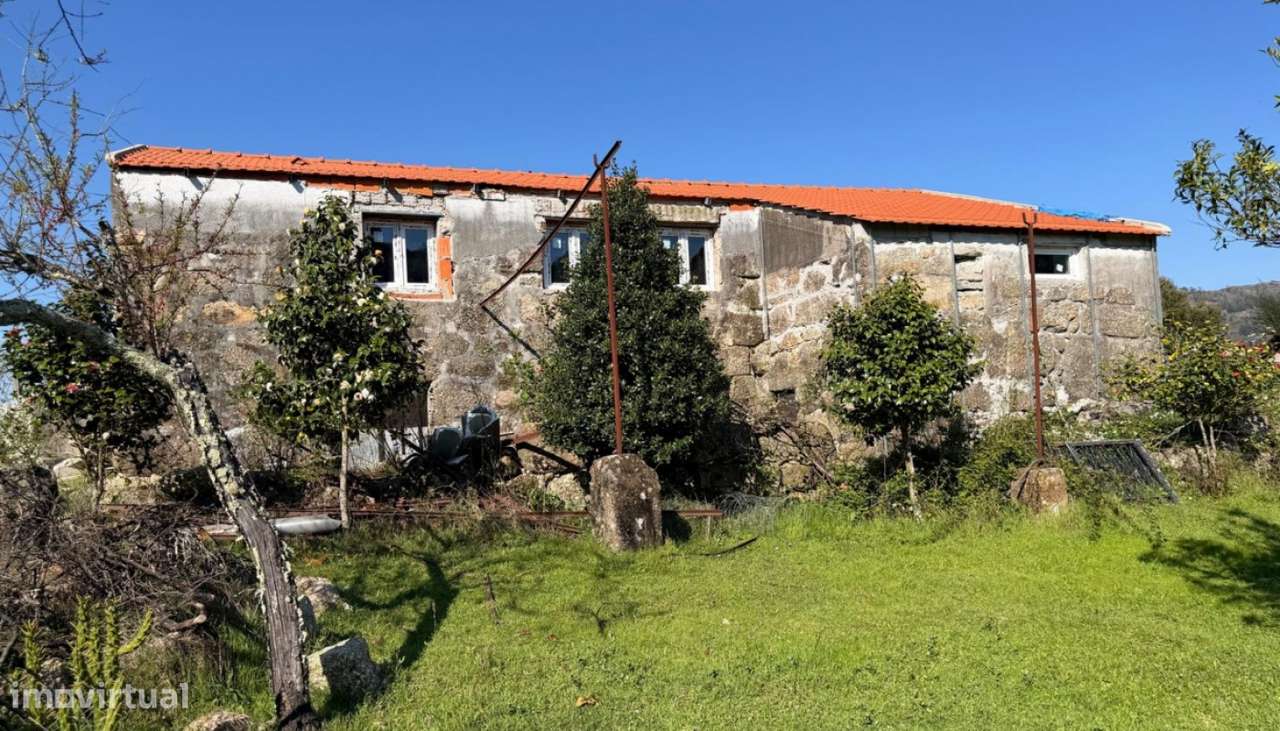 Venda Quinta com Moradia V3, Paredes de Viadores, Marco de Canaveses - Grande imagem: 2/42