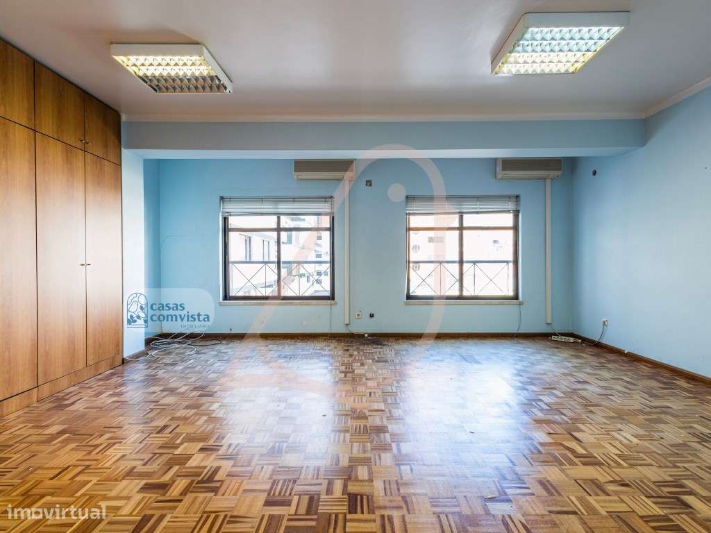 Arrendam-se escritório inseridos no edifício Arcadas com 47 m2 - Grande imagem: 3/7
