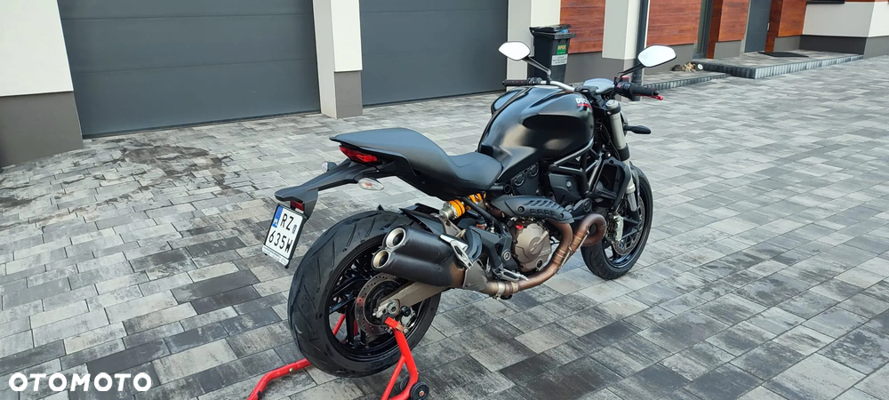 Ducati Monster - 18