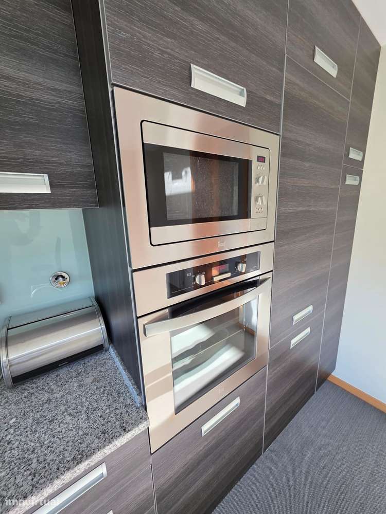 Excelente T2 com terraço nos Passionistas, Santa Maria da Feira-5