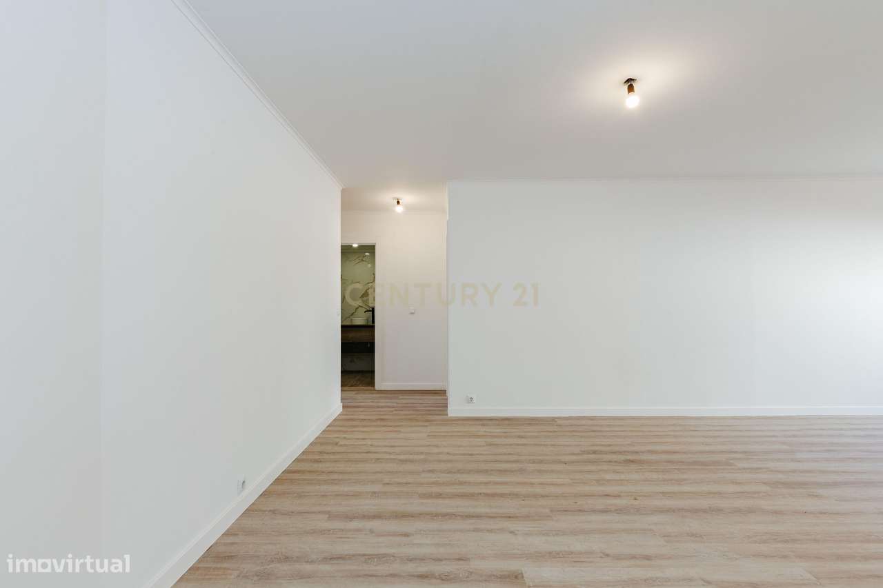 Apartamento T2 Lisboa com Garagem - Grande imagem: 3/28