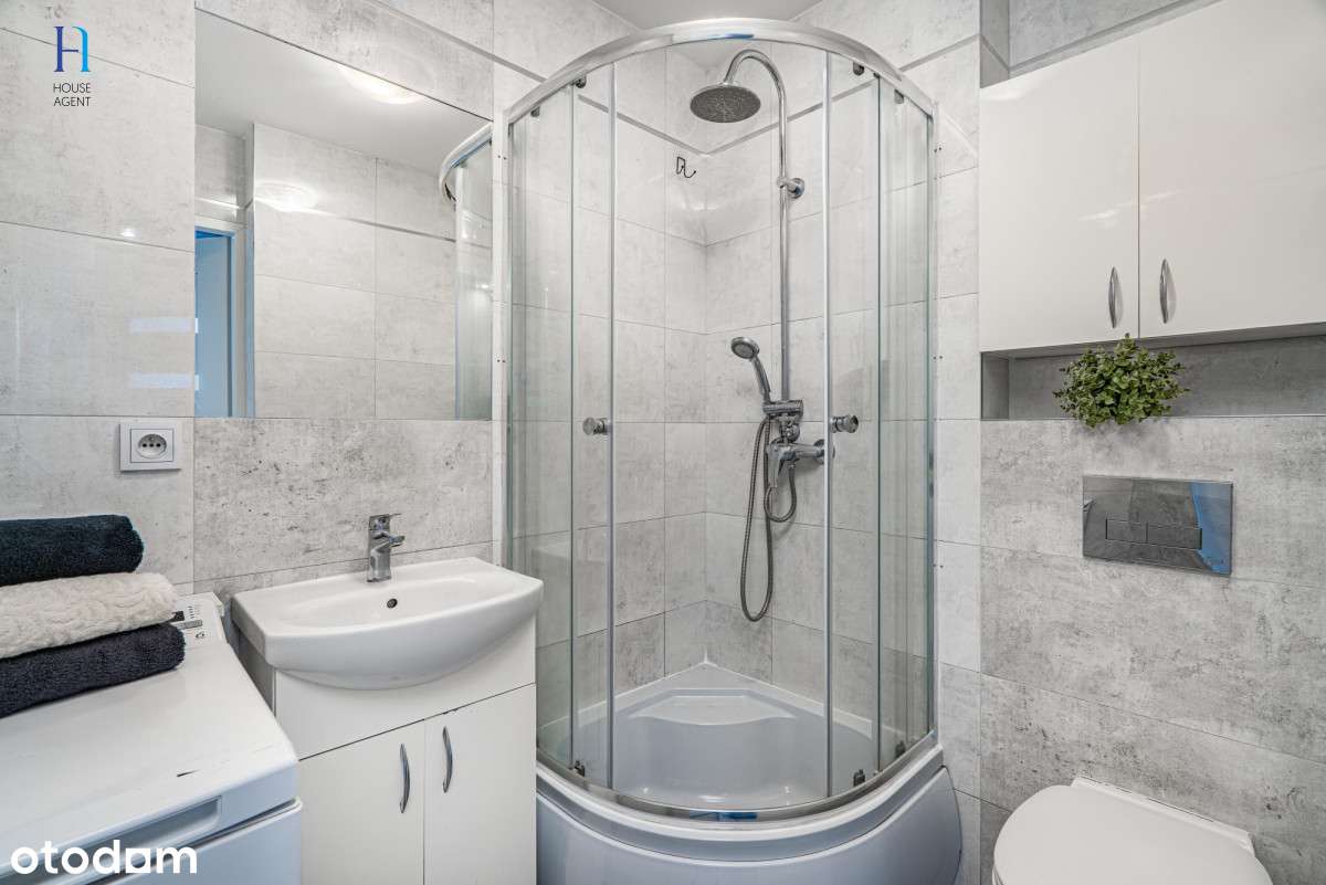 Unikalne Mieszkanie w Łodzi - 4 Pokoje, 2 Balkony!-11