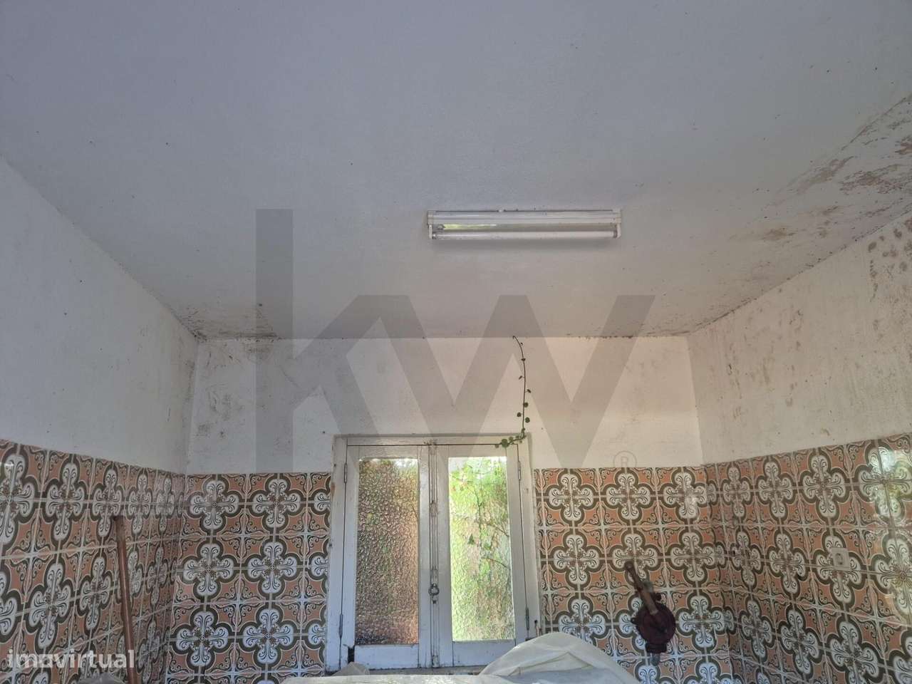 Lote com 601m2 c/ Furo e Anexos - Sesimbra - Lagoa Albufeira - Grande imagem: 2/10