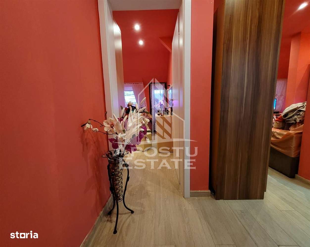Apartament cu 2 camere decomandat zona Aradului - Imagine principală: 4/10
