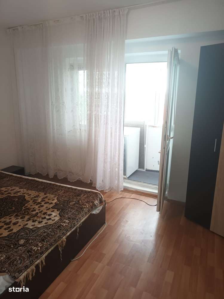 3 camere, mobilat și utilat, centrala proprie, bloc 1989, stradal-7