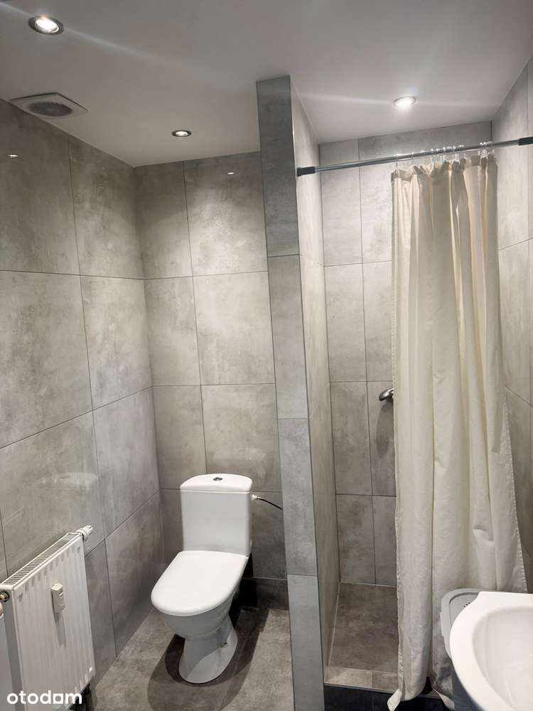 Kawalerka z balkonem i garderobą w centrum Kalisza - Pełny obrazek: 3/5