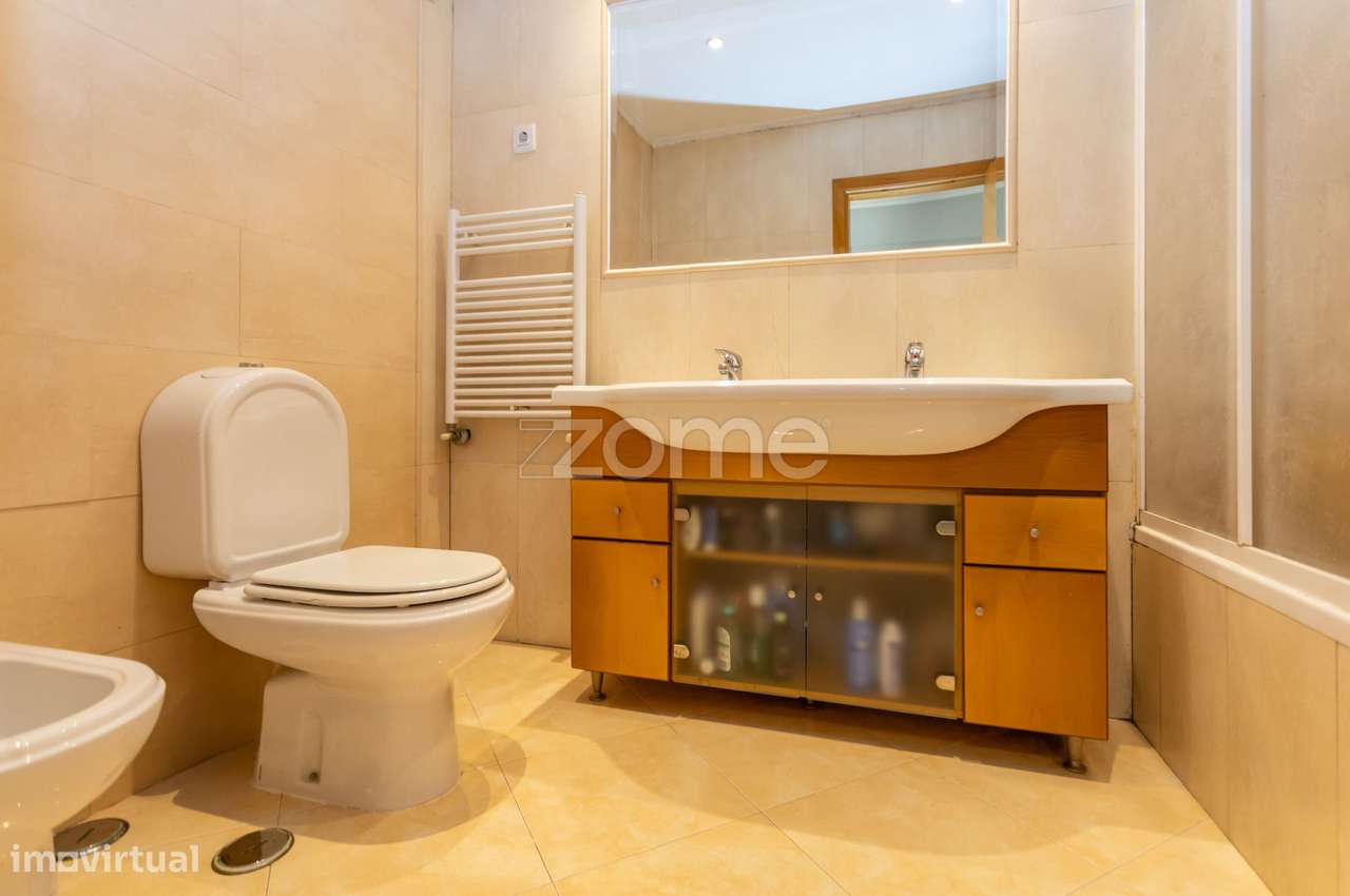 Apartamento T3, com Garagem, 114m2, no Seixal - 322.500,00€-19