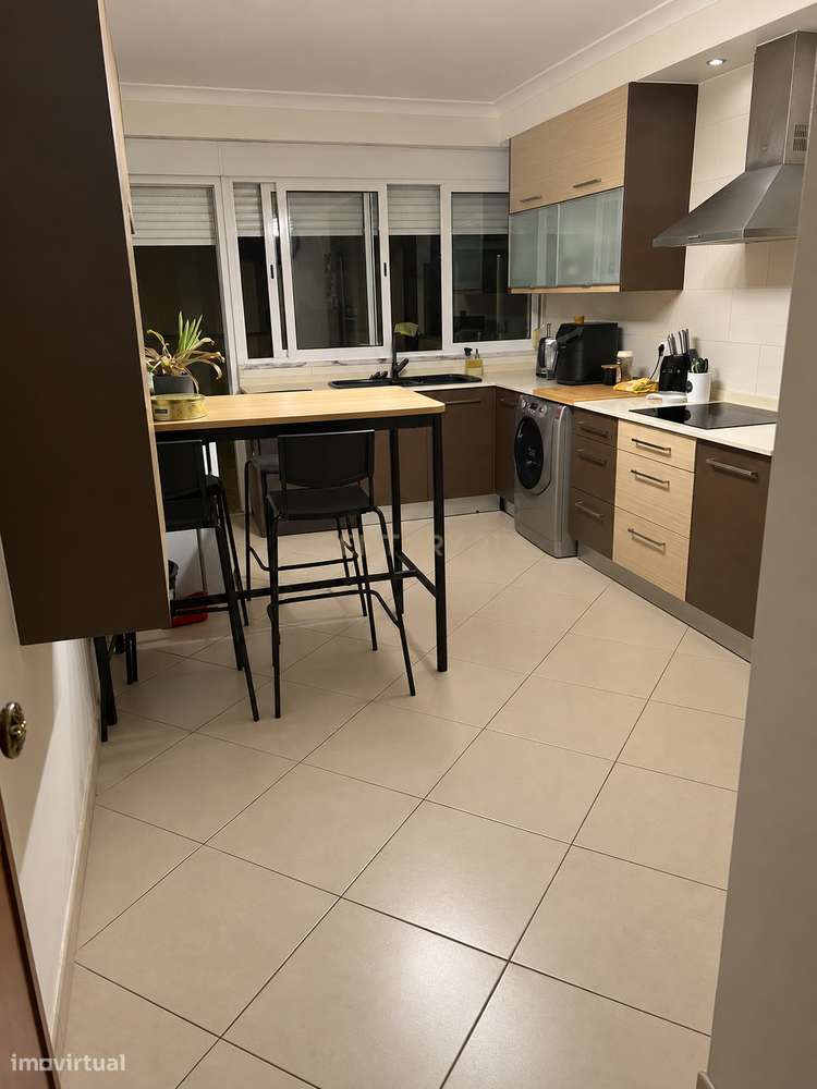 T2 com Terraço e Arrecadação | Porto Alto-13