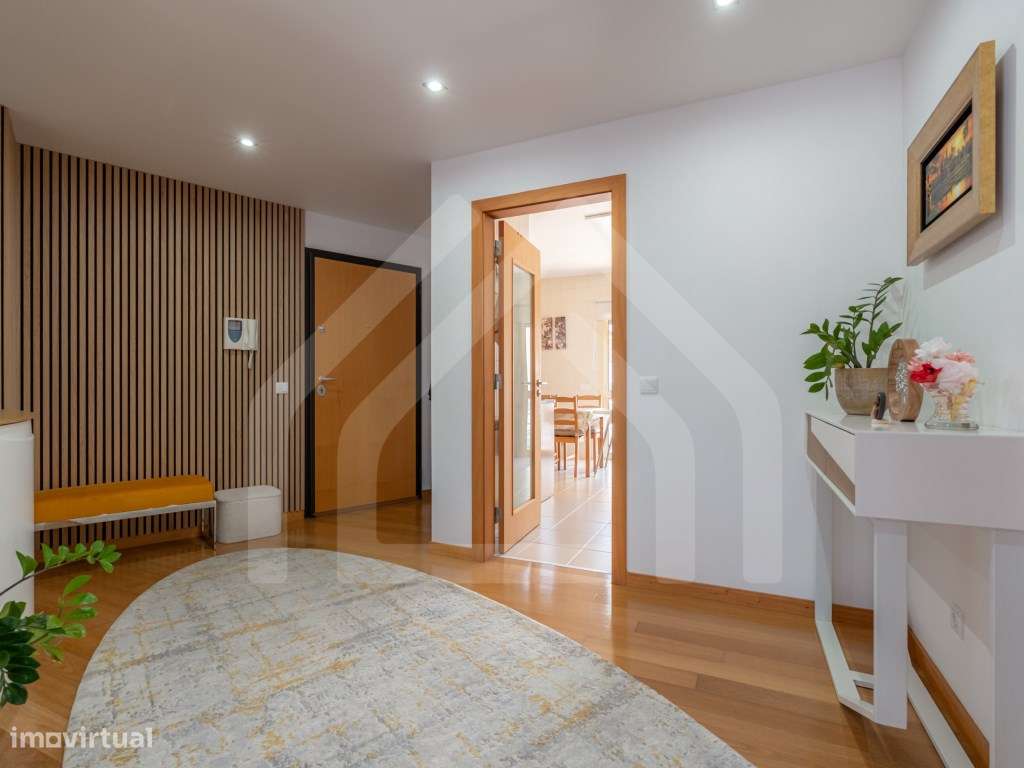 Apartamento T3 | Com aproveitamento de sótão | Alqueves-3