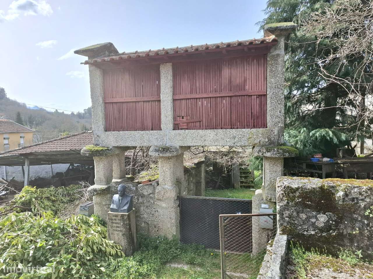 CONJUNTO DE 3 MORADIAS em Rossas, Vieira do Minho, Braga-7