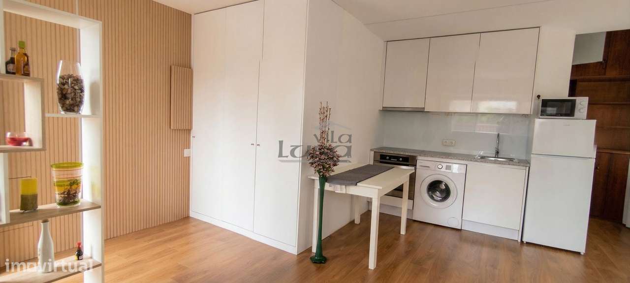 T0 Totalmente Remodelado com Terraço Privativo em Pedroso | Como Novo - Grande imagem: 5/10