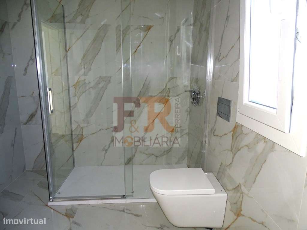 Moradia Duplex T3 Pinhal General ,Fernão Ferro-3