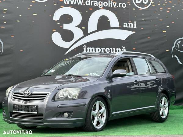 Toyota Avensis 2.2 D-4D Station Wagon Business - 1