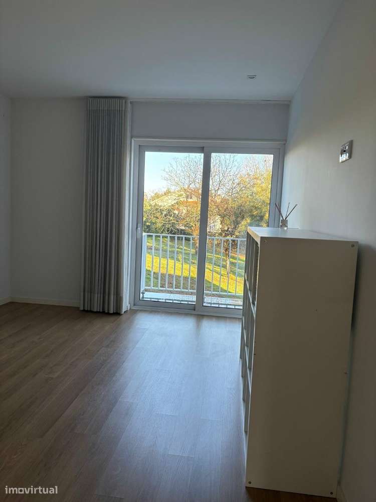 Moradia Geminada T3 Venda em Lemenhe, Mouquim e Jesufrei,Vila Nova de-14