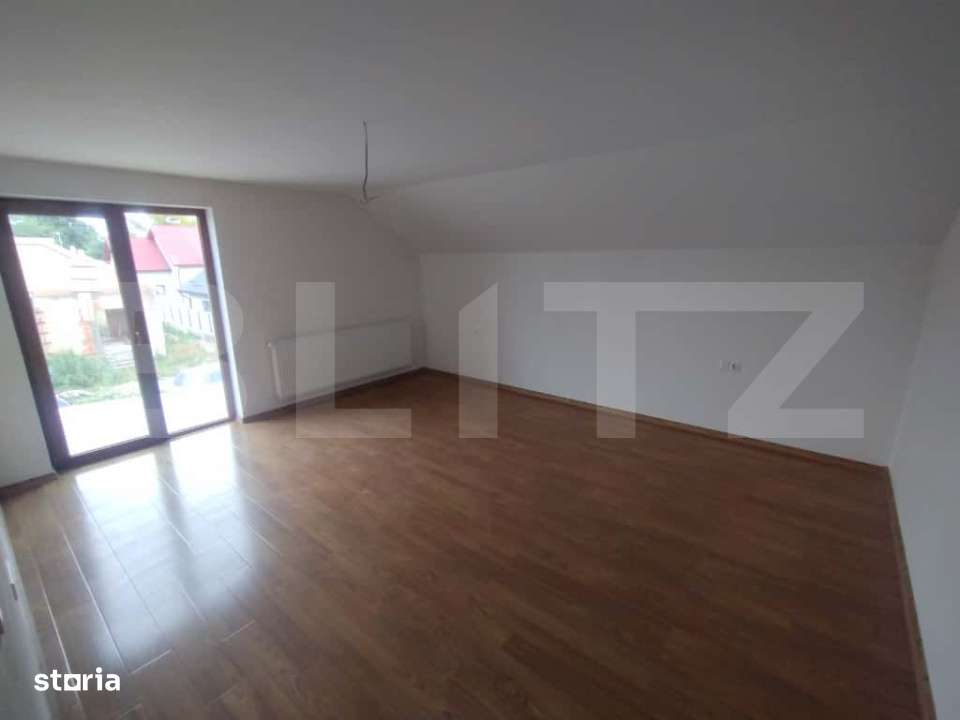 Casa de 140 mp, pe 2 nivele, 4 camere, oras Beclean - Imagine principală: 4/12