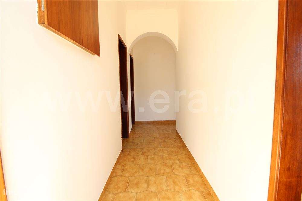 Moradia Geminada 2 quartos, Venda-6