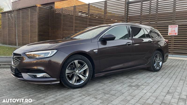 Opel Insignia Sports Tourer 1.6 ECOTEC Diesel Innovation - 2