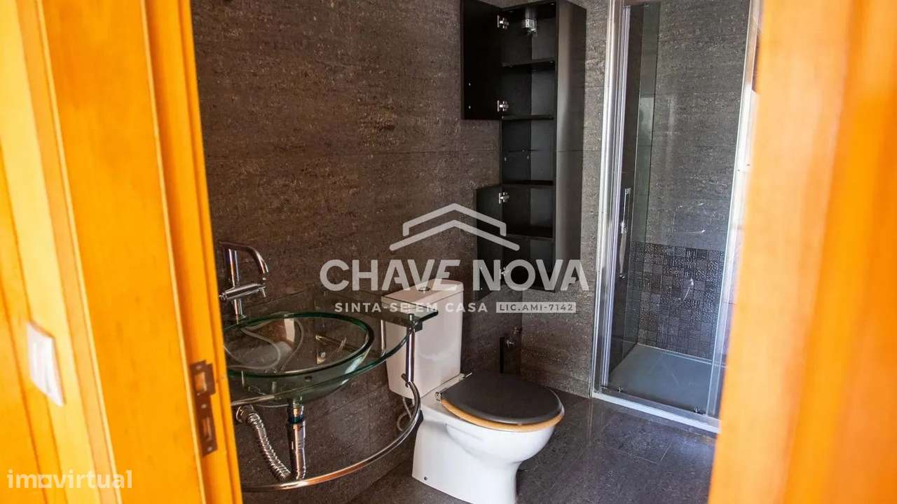 Moradia em banda T3 em São João de Ver (Urb. Quinta do Areeiro) - Grande imagem: 5/33