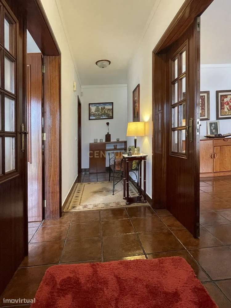 Excelente moradia T3 + Apartamento T3 com fantástico jardim no Juncal - Grande imagem: 5/27