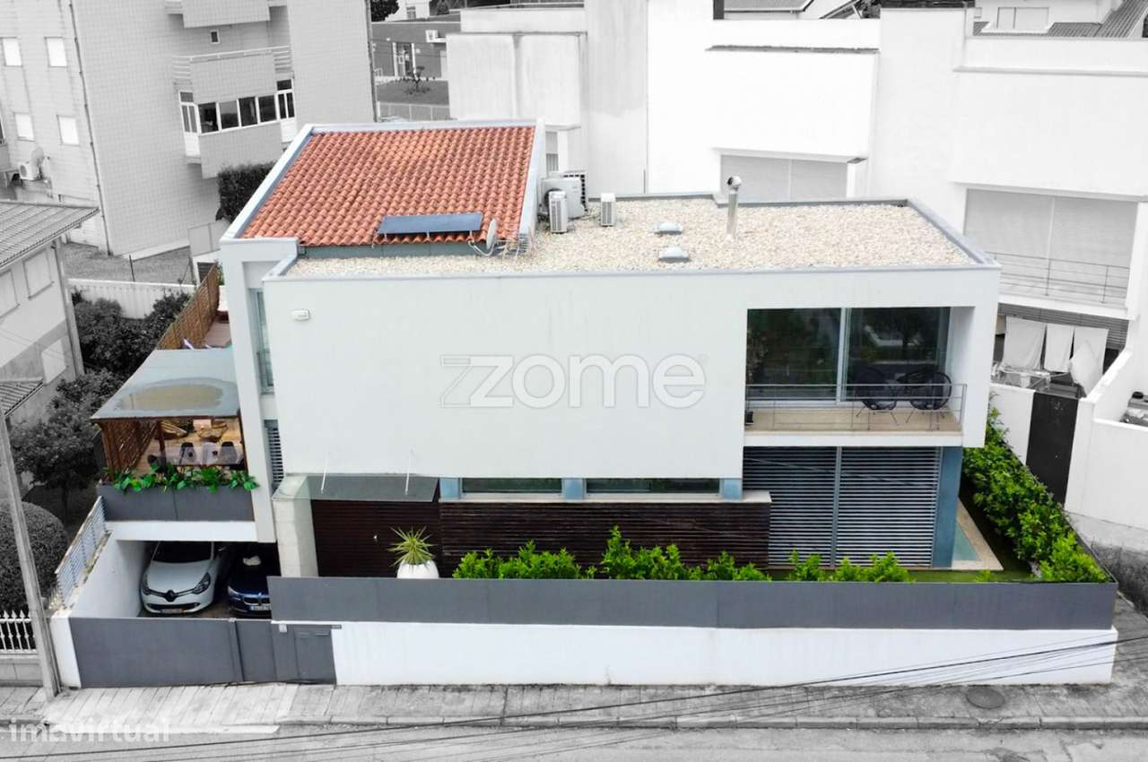 Moradia individual T3 com piscina, em Sande S. Martinho, Guimarães - Grande imagem: 4/22