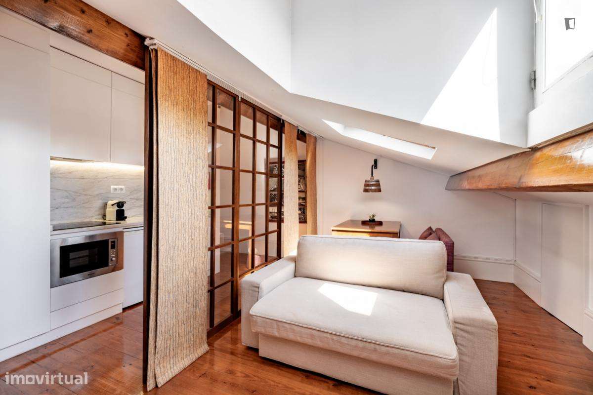 Apartamento com 1 quartos - localizado em Santo Ildefonso Porto - Grande imagem: 3/10