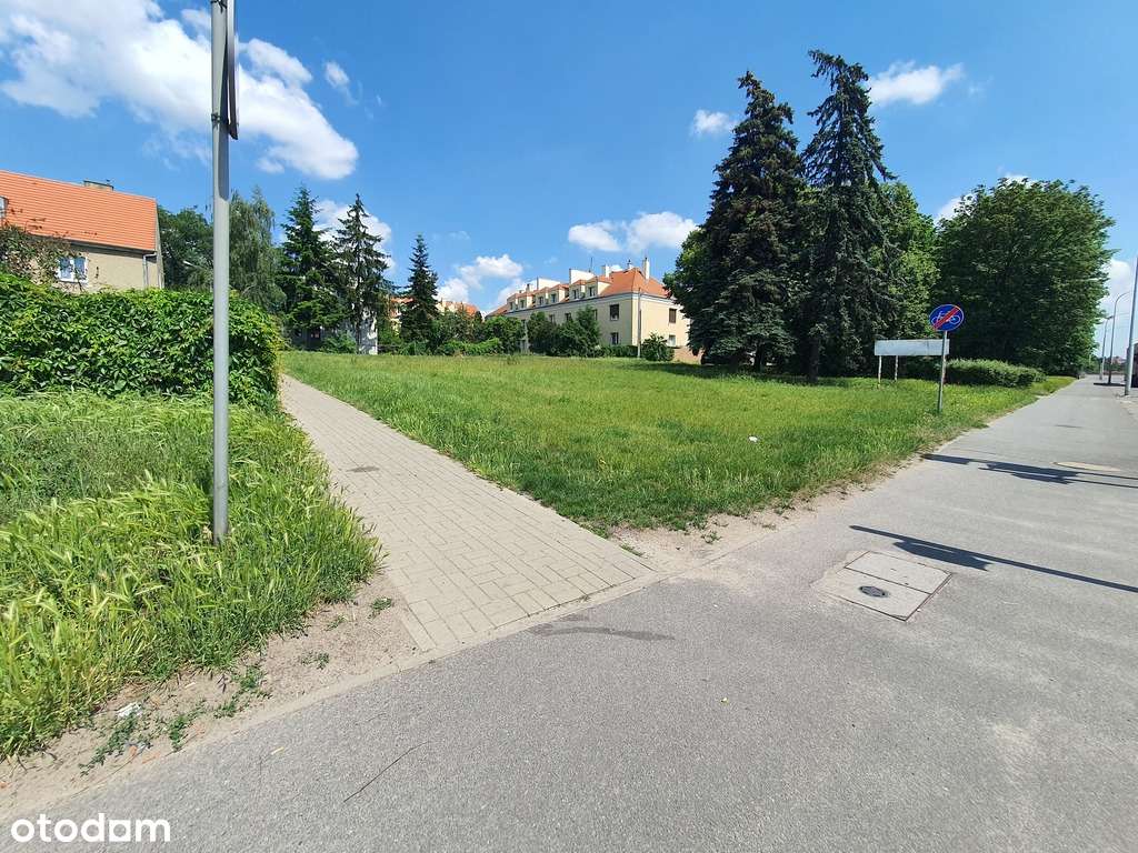 Działka inwestycyjna - zabudowa wielorodzinna-5