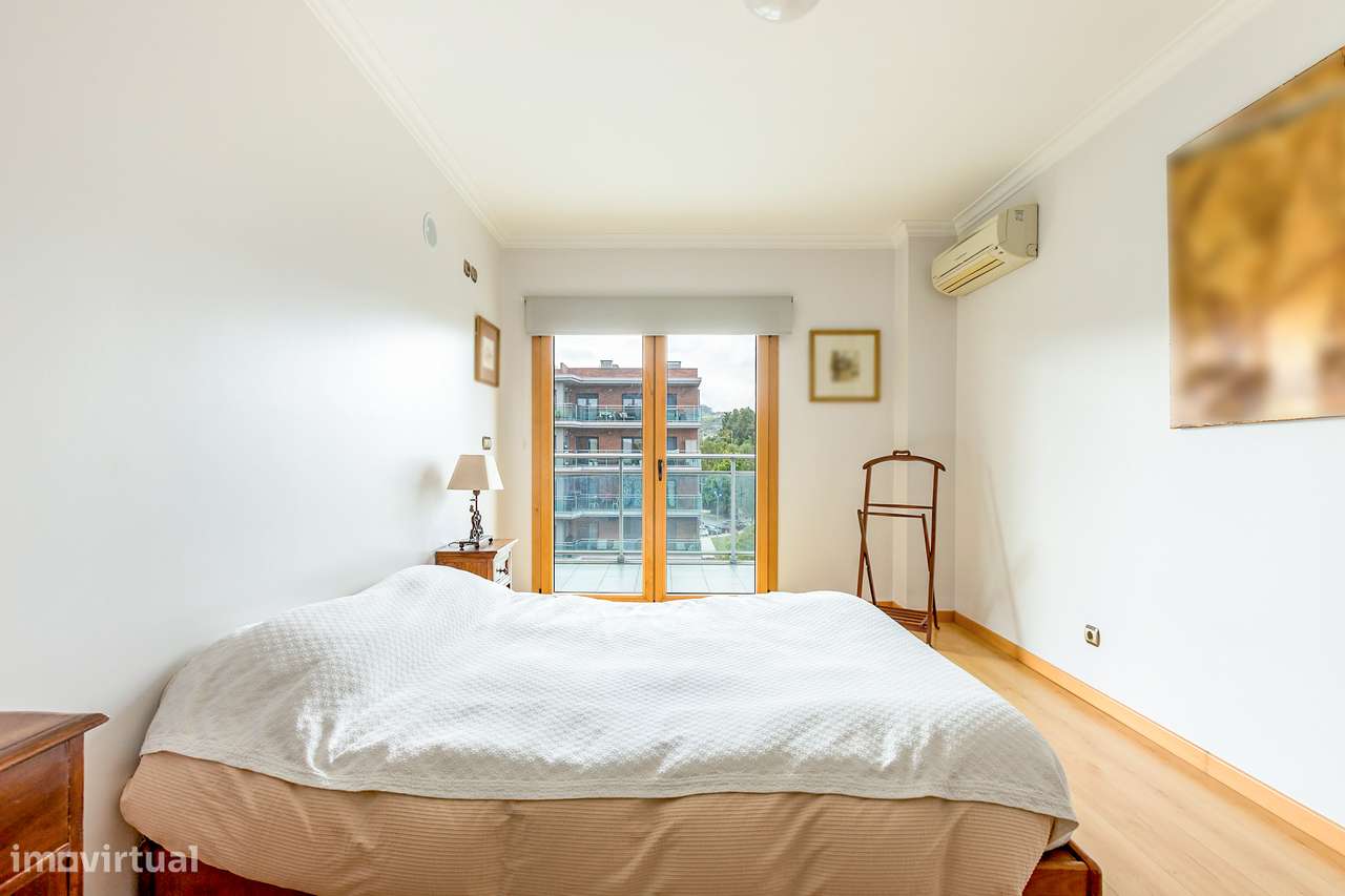 Apartamento T2 na Urbanização da Malvarosa-9