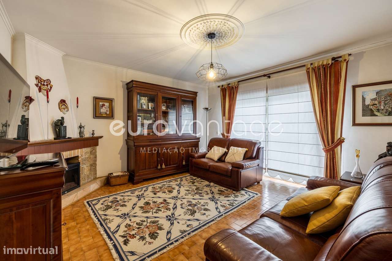 Apartamento T3 na Guimarota – Leiria |  Localização Privilegiada-11