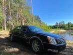 Cadillac DTS - 3