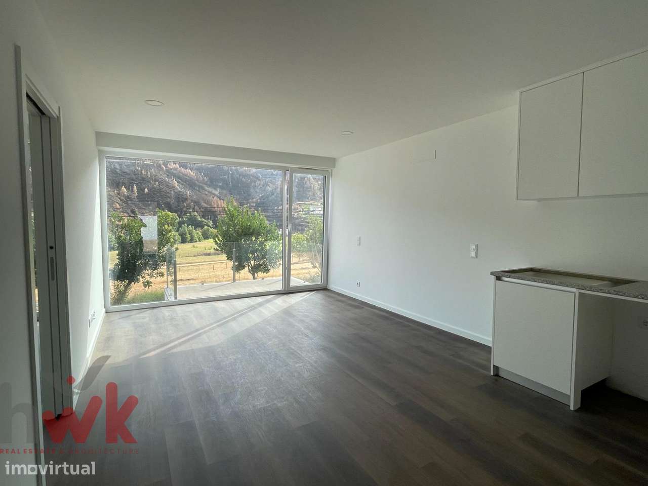 Moradia T1 em Pomares-2