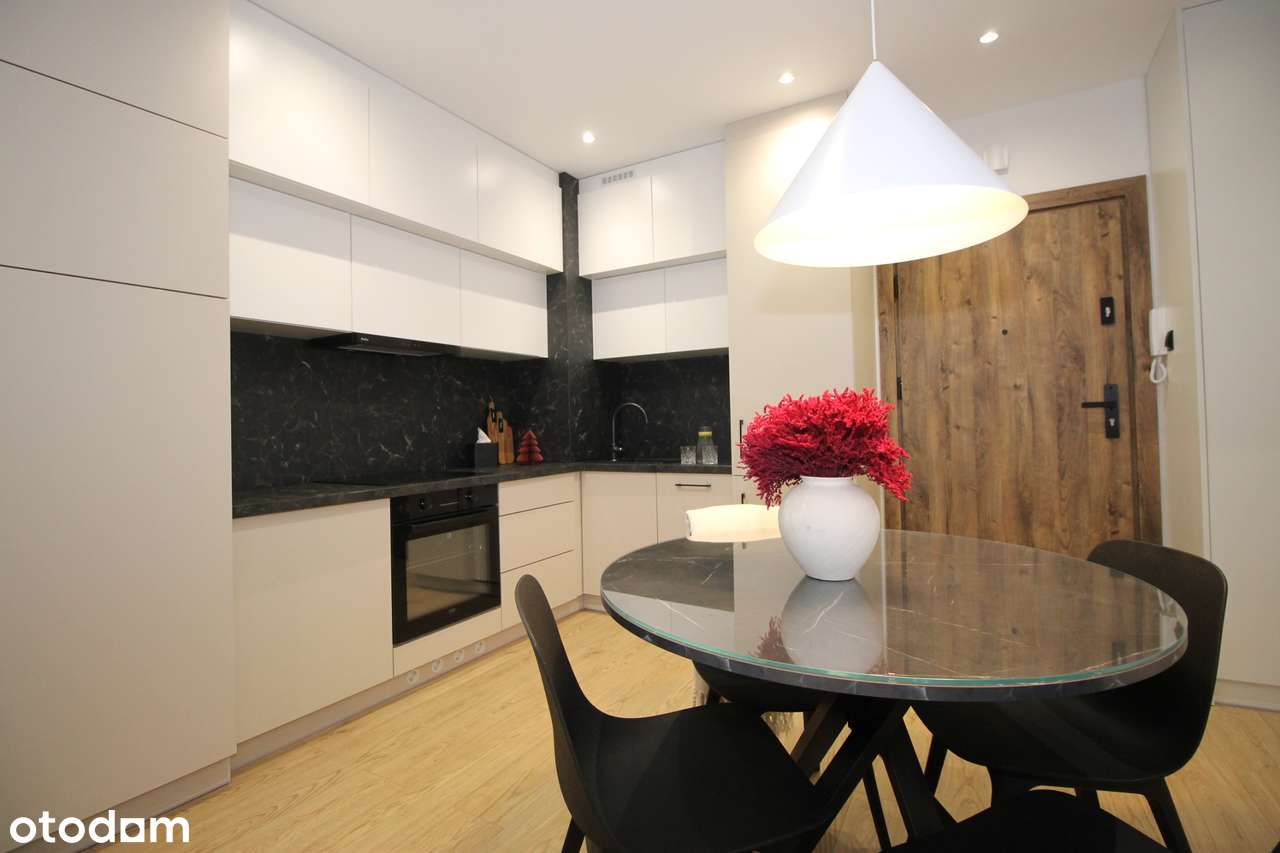 Nowoczesne mieszkanie z ogródkiem - ul. Brzoskwiniowa-0