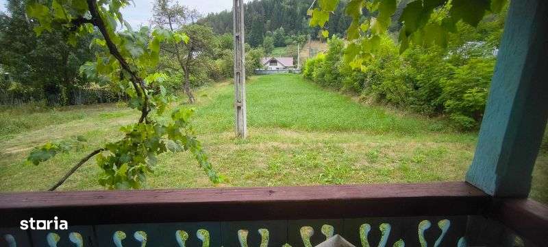 Casa de vanzare in Pangarati, teren 2400m + acces la deal. - Imagine principală: 5/8