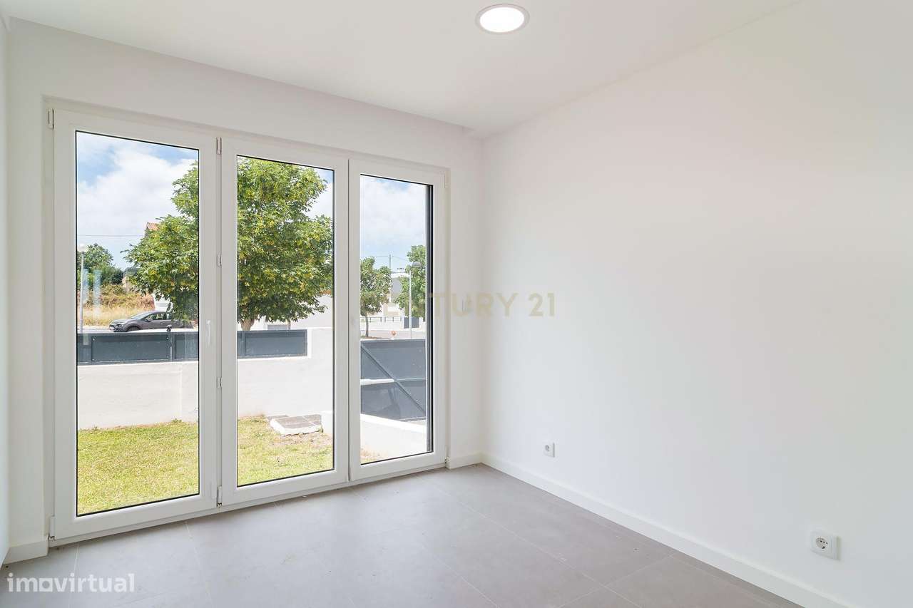 Moradia T4 isolada | Quinta D. Isabel de Abreu com garagem e piscina-30