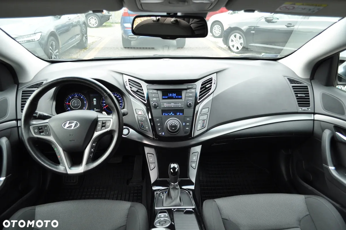 Hyundai i40 1.7 CRDi BlueDrive Business DCT - 29