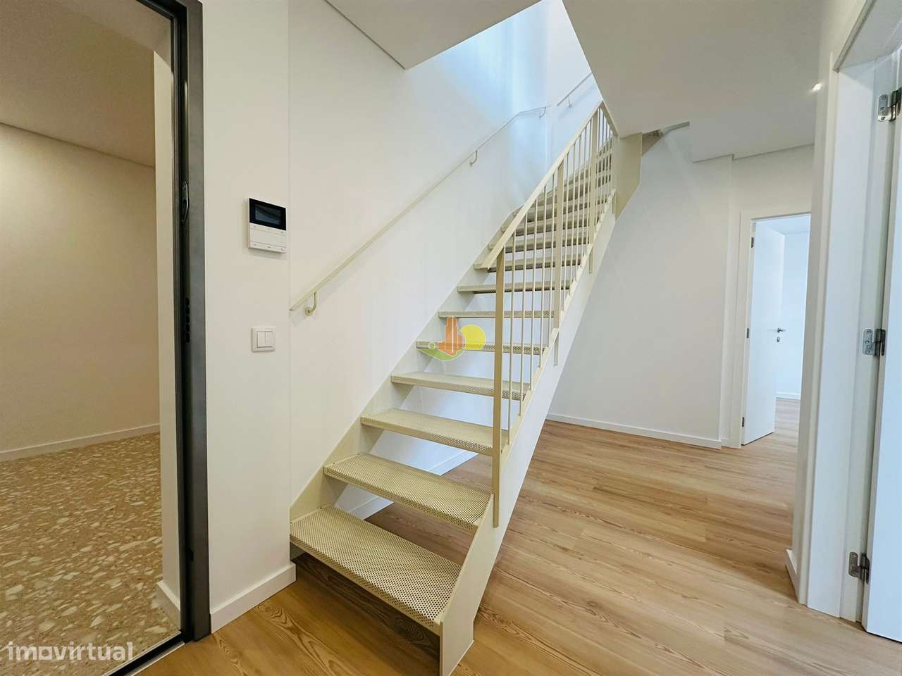 Duplex Novo - ARRENDAMENTO - Grande imagem: 2/22