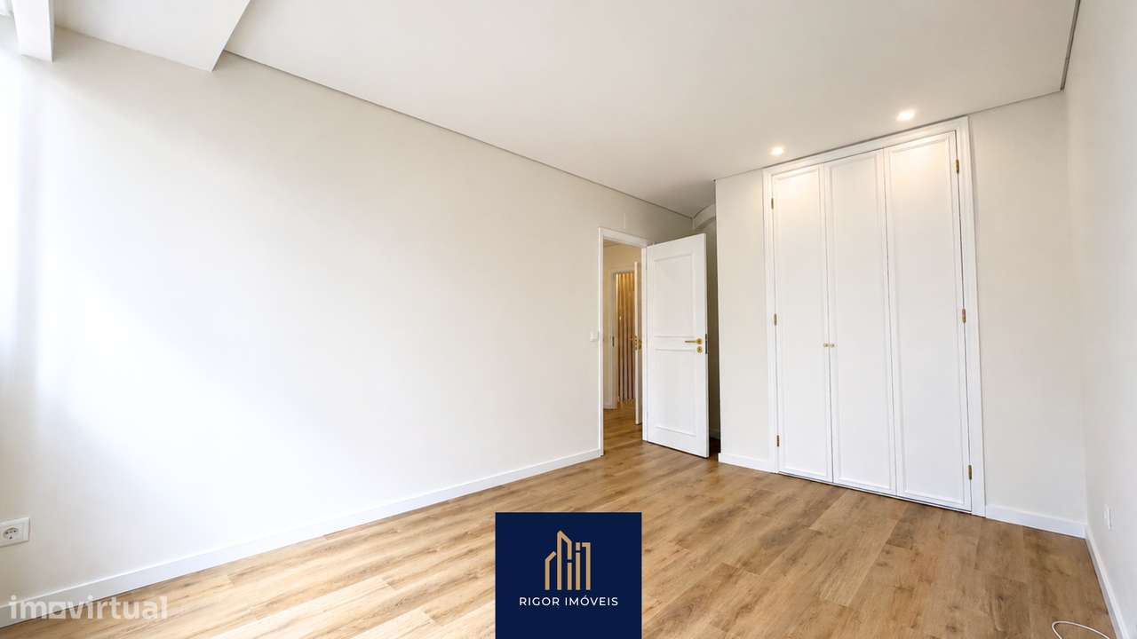 Apartamento T4 Renovado | Póvoa de Varzim - Centro-17