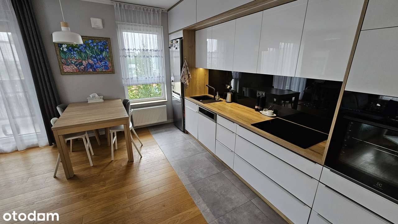 Słoneczne 3-pokojowe mieszkanie z klimatyzacją, balkonem i garażem - Pełny obrazek: 5/17