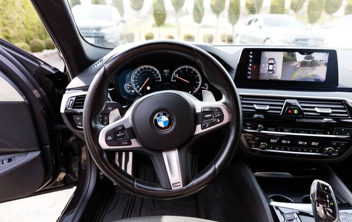 BMW Seria 5 540i xDrive M Sport sport - 18