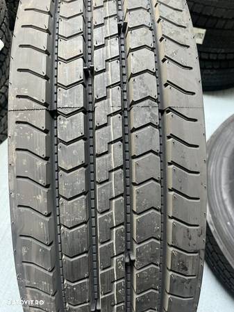 Anvelope Bridgestone 13R 22.5 - 2