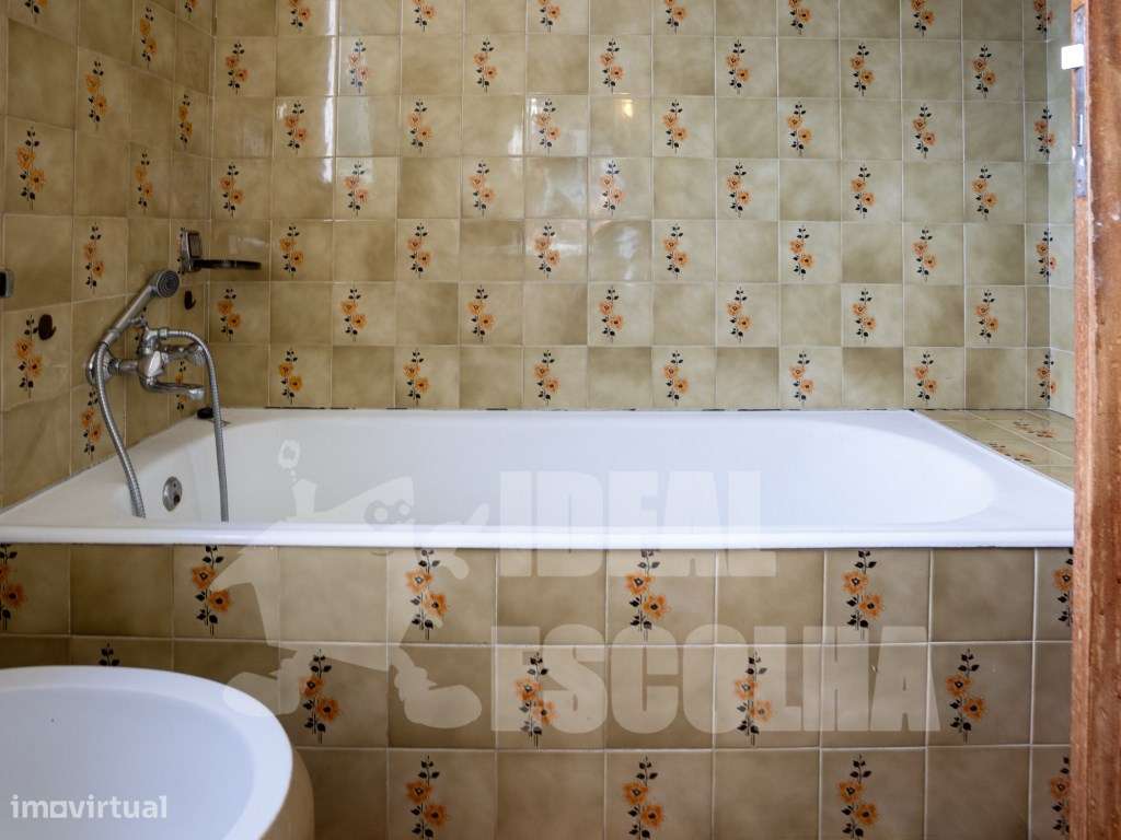 MORADIA ISOLADA ( BAIXA DE PREÇO )
625.000 COTOVIA SESIMBRA-12