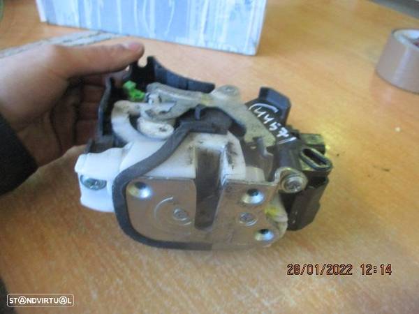 Fecho FEC4457 MITSUBISHI L200 2007 FE 5 PINOS - 4