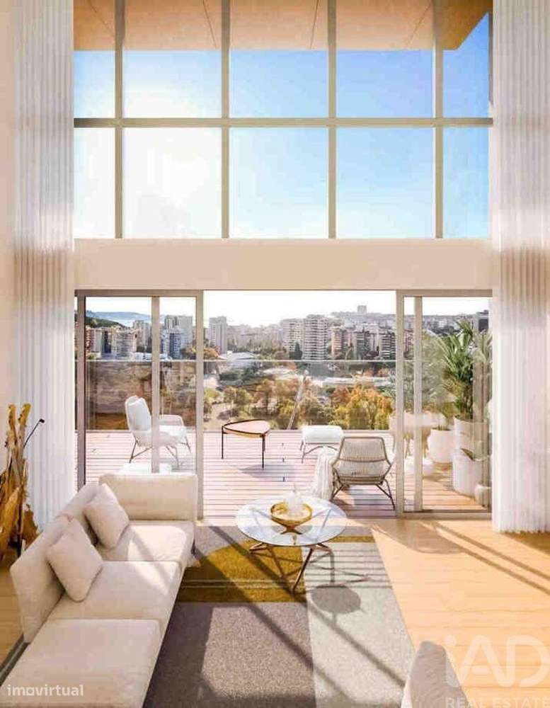 Duplex T3 em Algés, Linda-a-Velha e Cruz Quebrada-Dafundo de 174 m2 - Grande imagem: 4/25