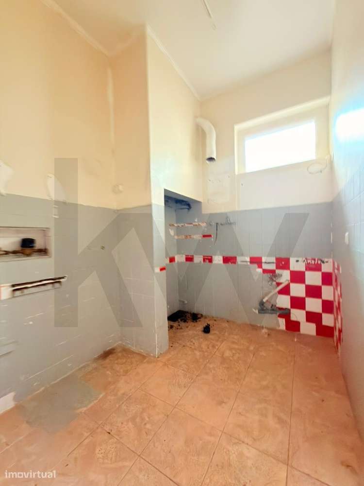 Imóvel com Projeto Aprovado | Campolide | Oportunidade Única - Grande imagem: 2/21