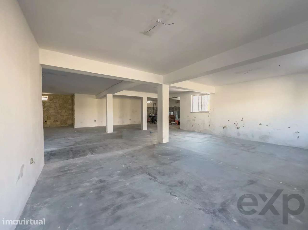 Oportunidade rara numa das localizações mais valorizadas de Fernão Fer-22